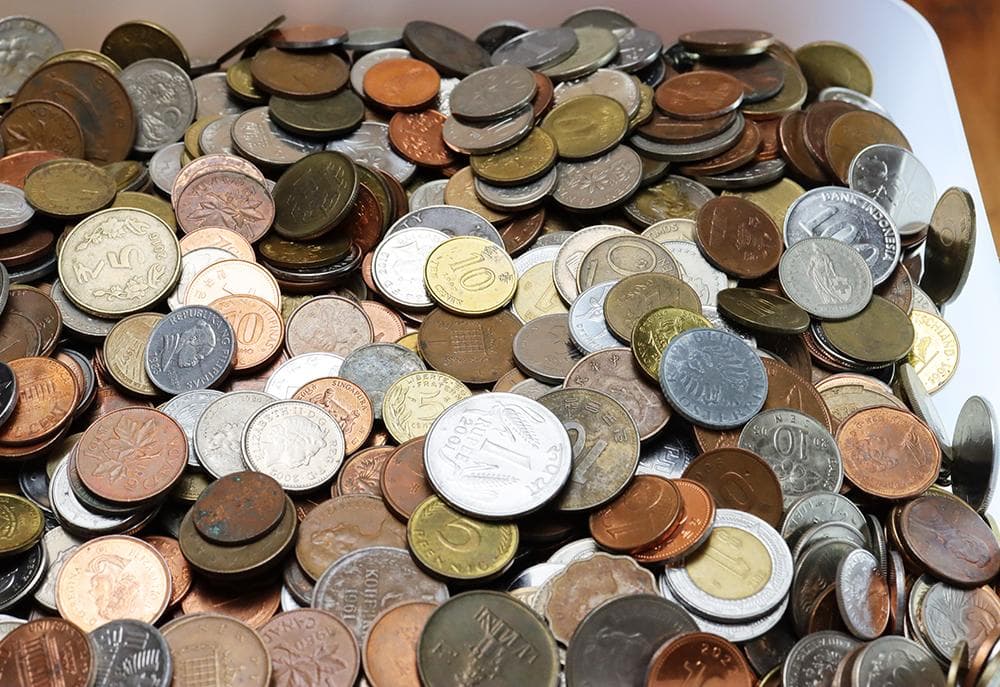 a008 豆　小さな 硬貨まとめ 約5kg 様々な国の