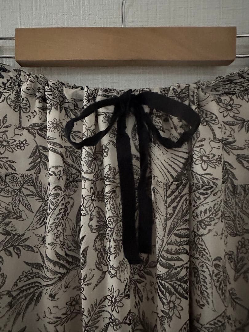 BEARDSLEY ガウチョパンツ　スカート見え　シフォン生地