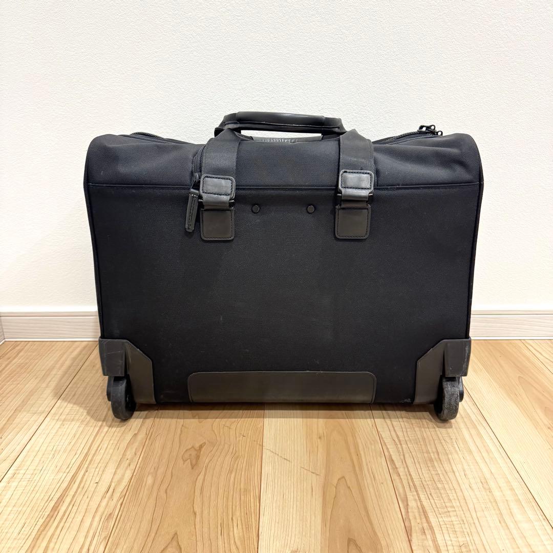 【美品】　 ZERO HALLIBURTON ビジネスキャリーバッグ　機内持込可