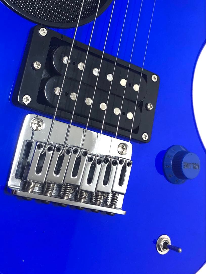 セール8/17まで【美品！】ZO-3 ブルー アンプ内蔵ミニギター ケース付