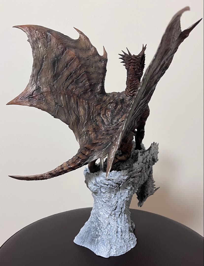 【開封未展示品】　モンスターハンター　クリエイターズモデル　錆びたクシャルダオラ