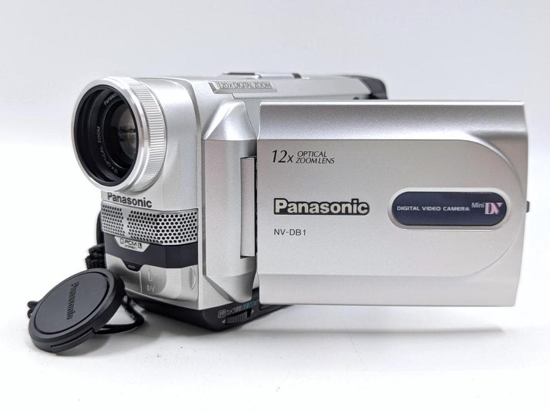 miniDVのダビングに！ Panasonic ビデオカメラ NV-DB1