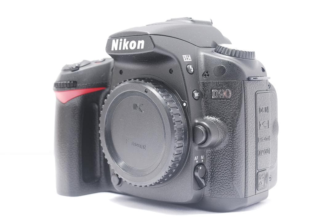 ⭐ショット数極少⭐Nikon D90 レンズセット、豪華おまけつき（２枚目以降）