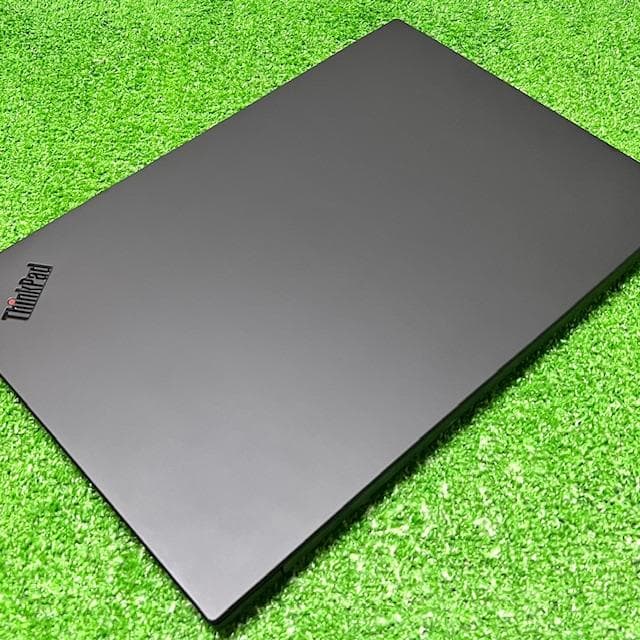 モバイルワークステーション！Corei7！新SSD1TB！RAM32GB！レノボ