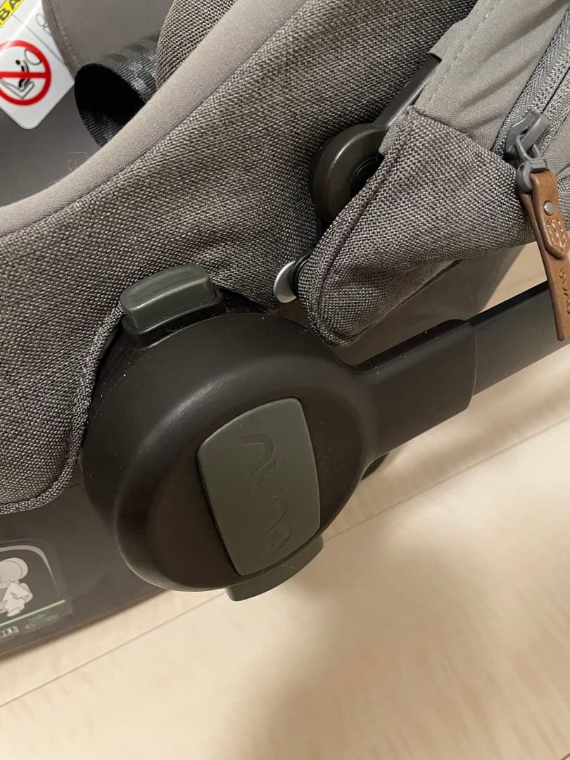 nuna pipa next n ベビーシート グレー 日よけ付き