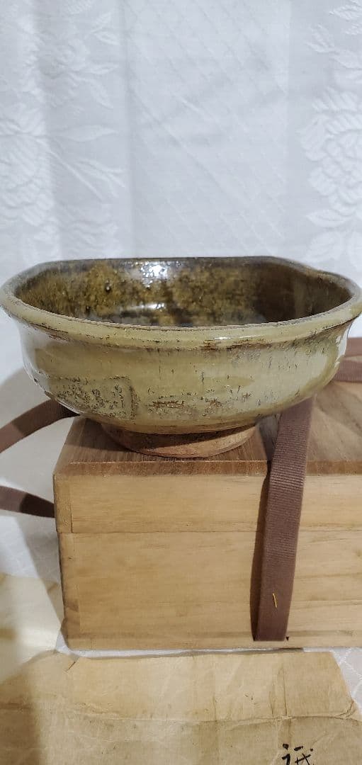 茶道具　時代物、唐津焼のお茶碗　古文書付　骨董品、美術品