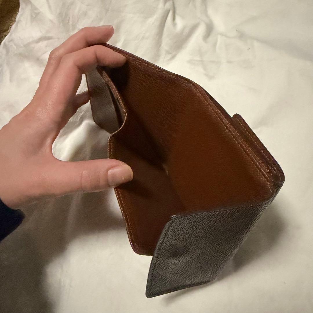 二つ折り財布 モノグラム ルイヴィトン 年末限定最終値下げ❗️