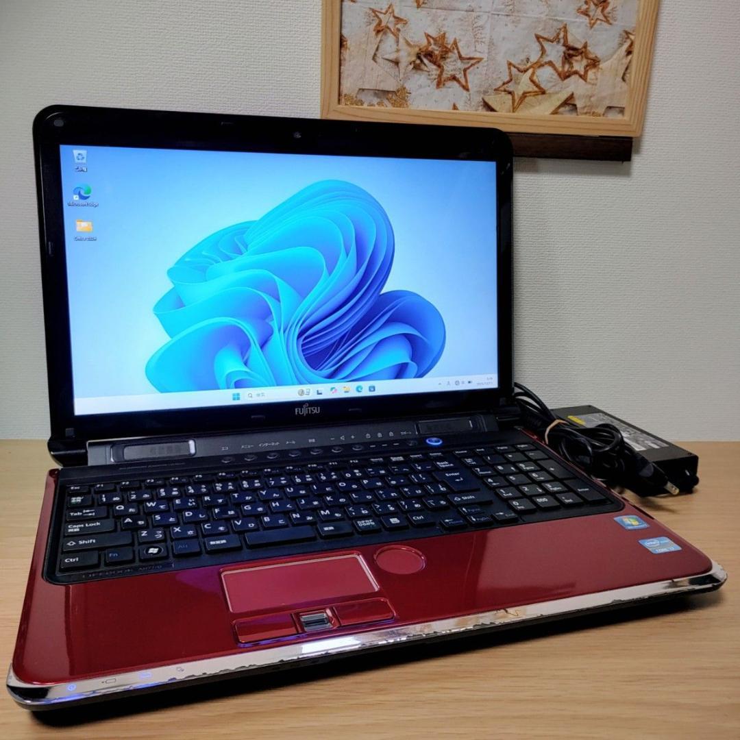 FUJITSU LIFEBOOK Corei7 メモリ16GB SSD512GB