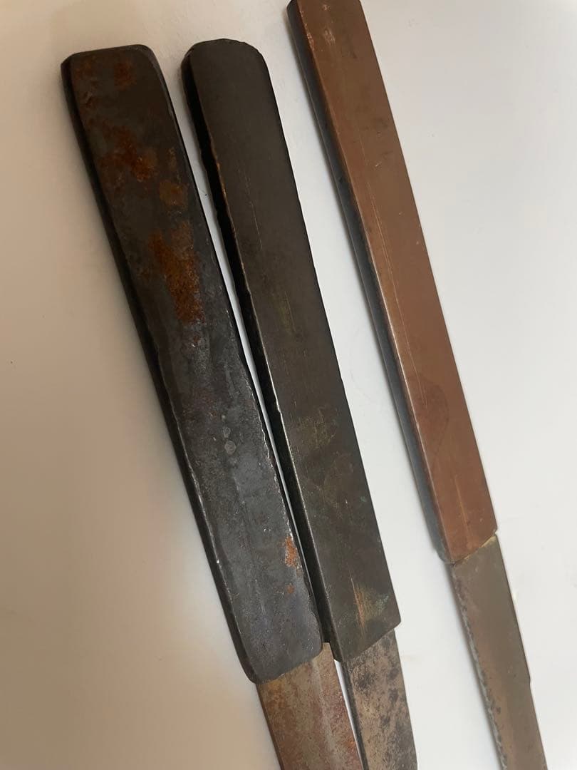 S*e様 蔵出　江戸時代　小柄小刀　獅子　五三桐紋図刀鞘図　銘　近江守久道　ペー