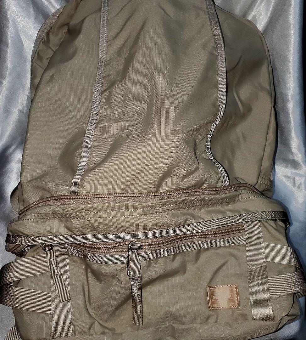 PORTERのTRIPシリーズポケッタブルディパック