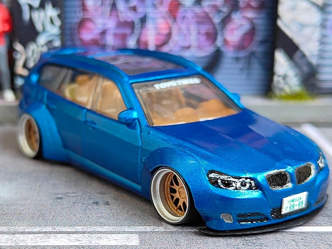 トミカ改造 BMW M3 オーバーフェンダー 紫 深リム マッチボックス