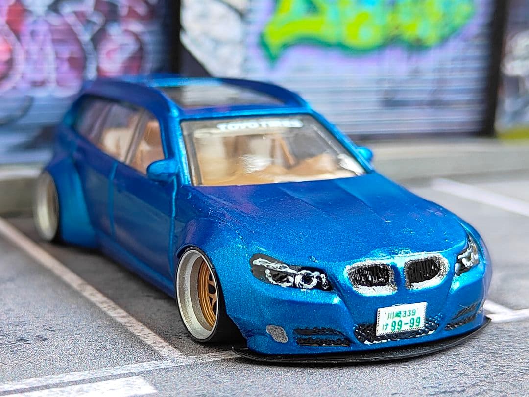 トミカ改造 BMW M3 オーバーフェンダー 紫 深リム マッチボックス