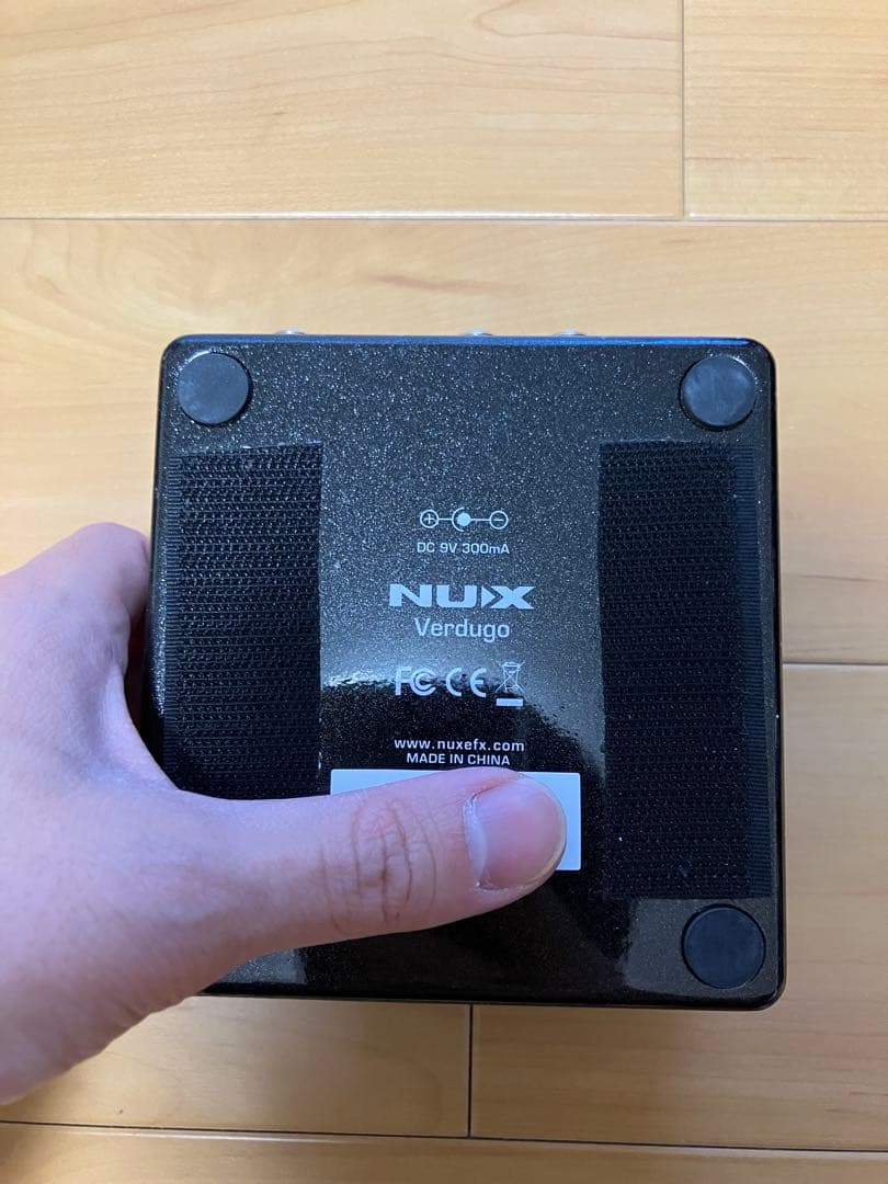 nux delay+reverbエフェクター