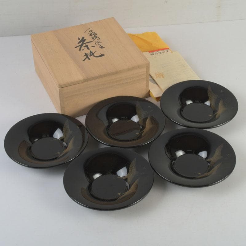 和食器　輪島塗　文化功労者　三谷吾一作　千羽鶴沈金　茶托　五客　共箱　V9771