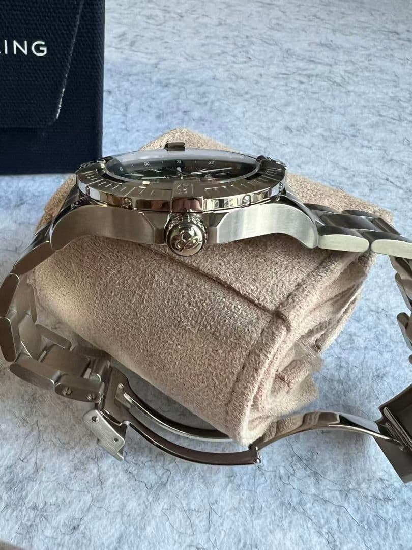 BREITLING アベンジャー オートマチック43 A17318 自動巻き