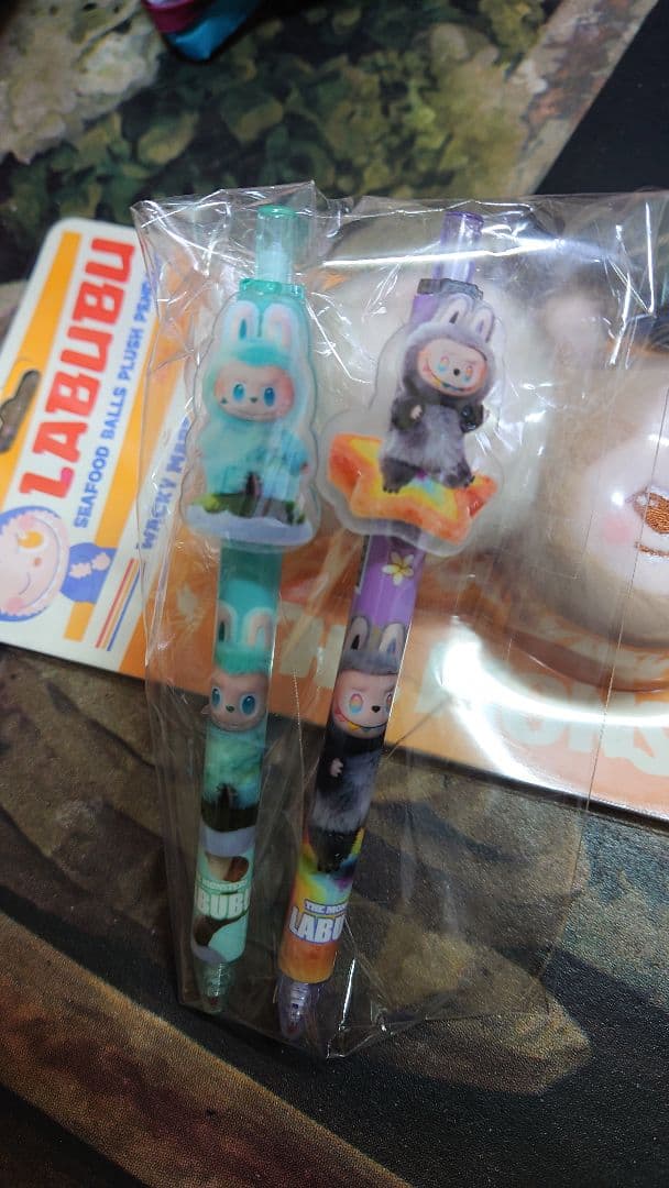 ラブブ　シークレット　シーフドボール　　 ボールペン2本