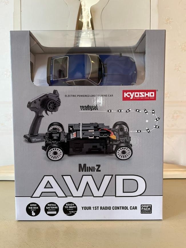 新品　最安　ミニッツAWD フェアレディ 240Z-L チューンド　残り１個