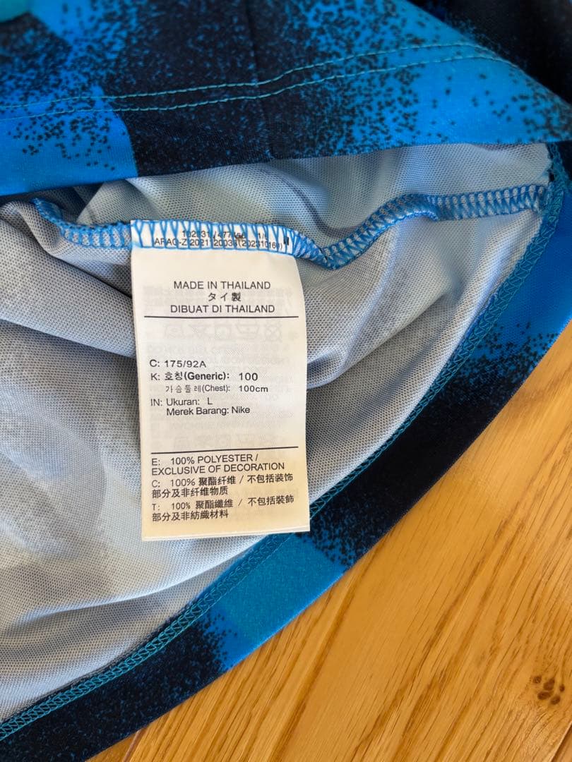 【柴崎選手サイン入り】鹿島アントラーズ NIKE プレマッチトップ Lサイズ