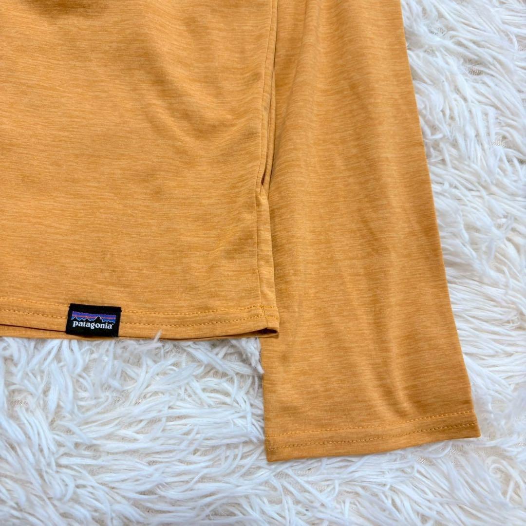 y8439 美品✨パタゴニア 薄手パーカー キャプリーン グラフィック フーディ