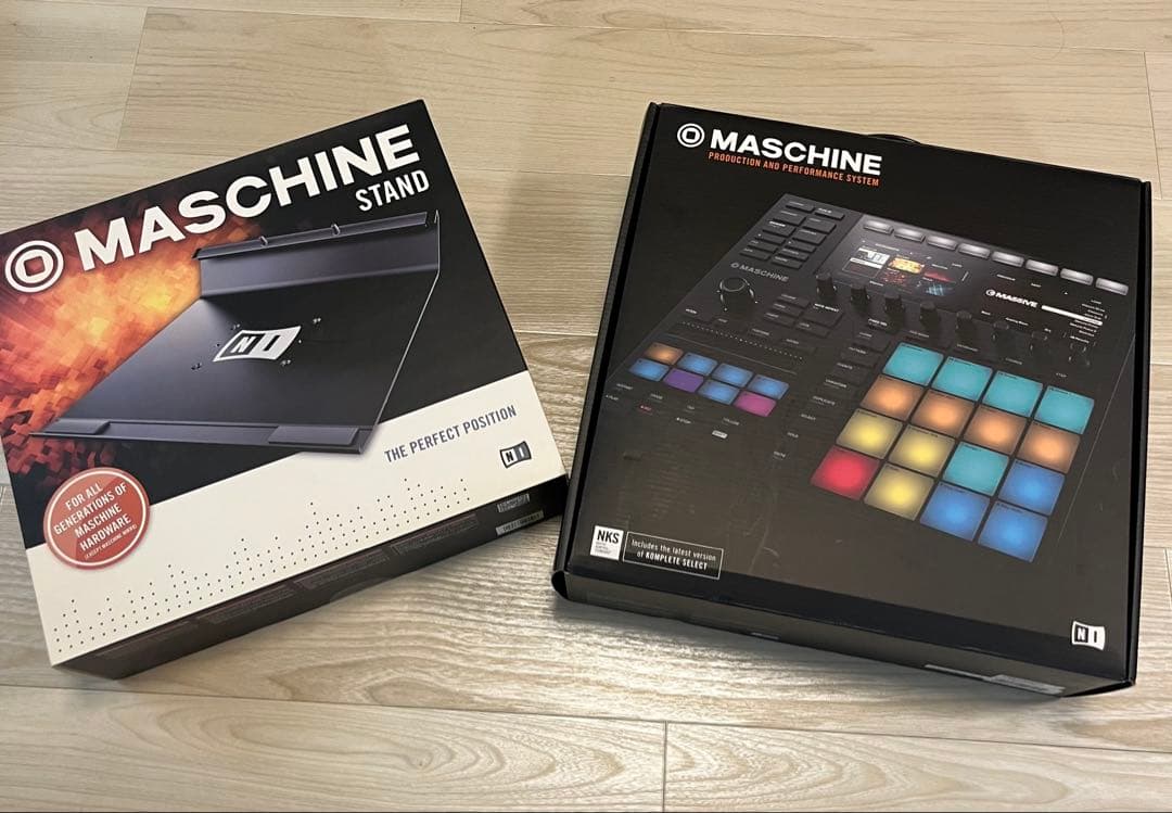 Native Instruments MASCHINE MK3 ＋スタンド付
