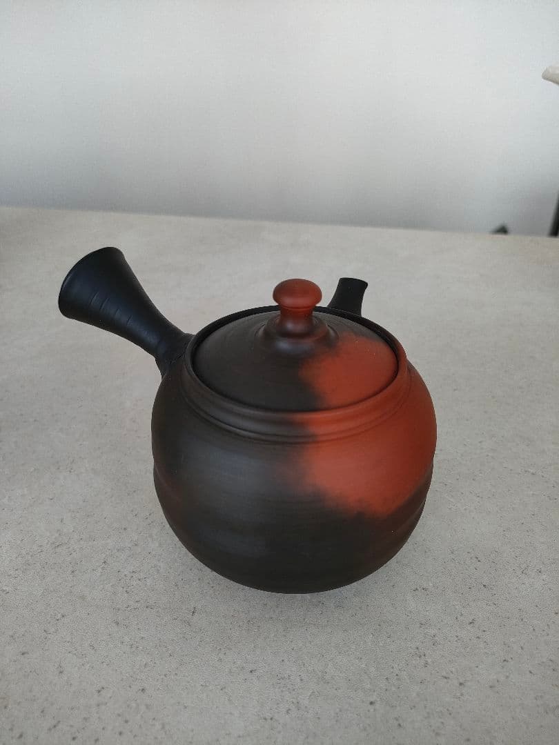 村田益規さんの急須