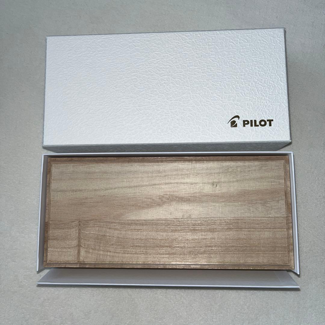 パイロット　カスタム845 漆　FKV-5MR 細字　ペン先18K