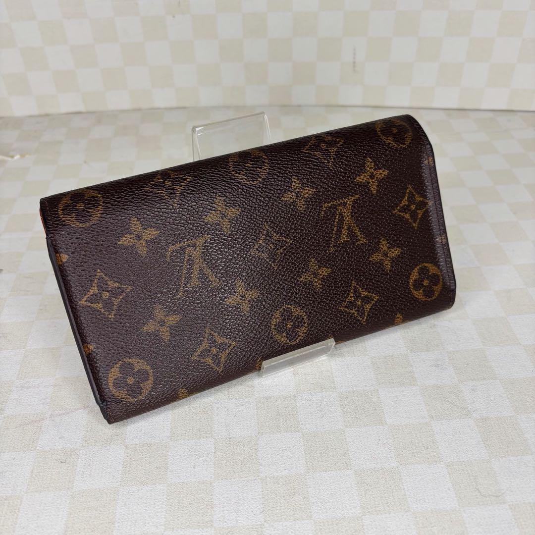 極美品　LOUIS VUITTON ルイヴィトン　長財布　二つ折り　M06