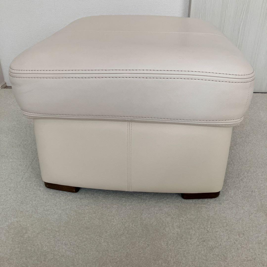 カリモク　オットマン　１個