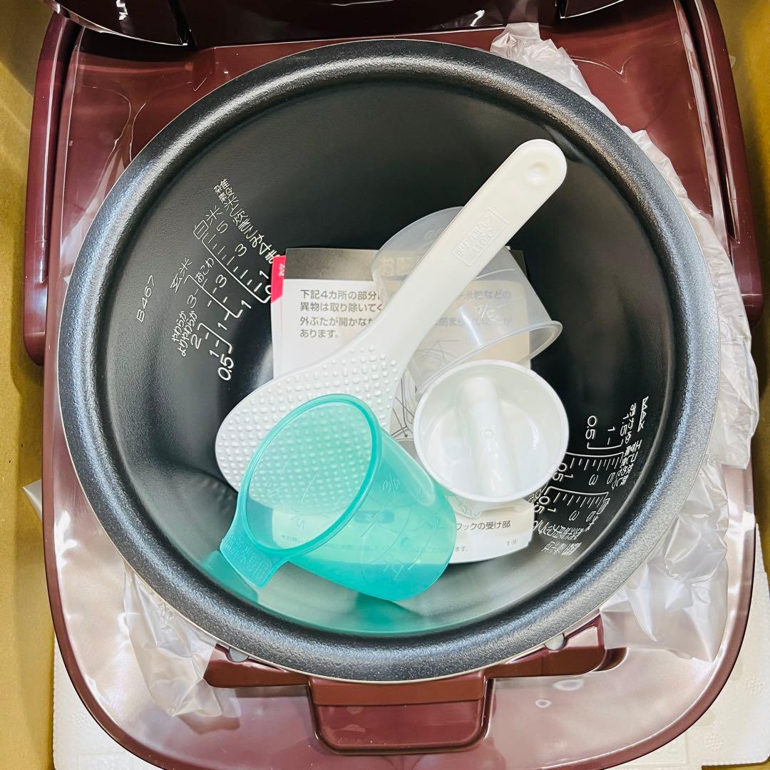 希少品 新品未使用品 象印 NP-YT10 圧力IH炊飯器 ワインレッド