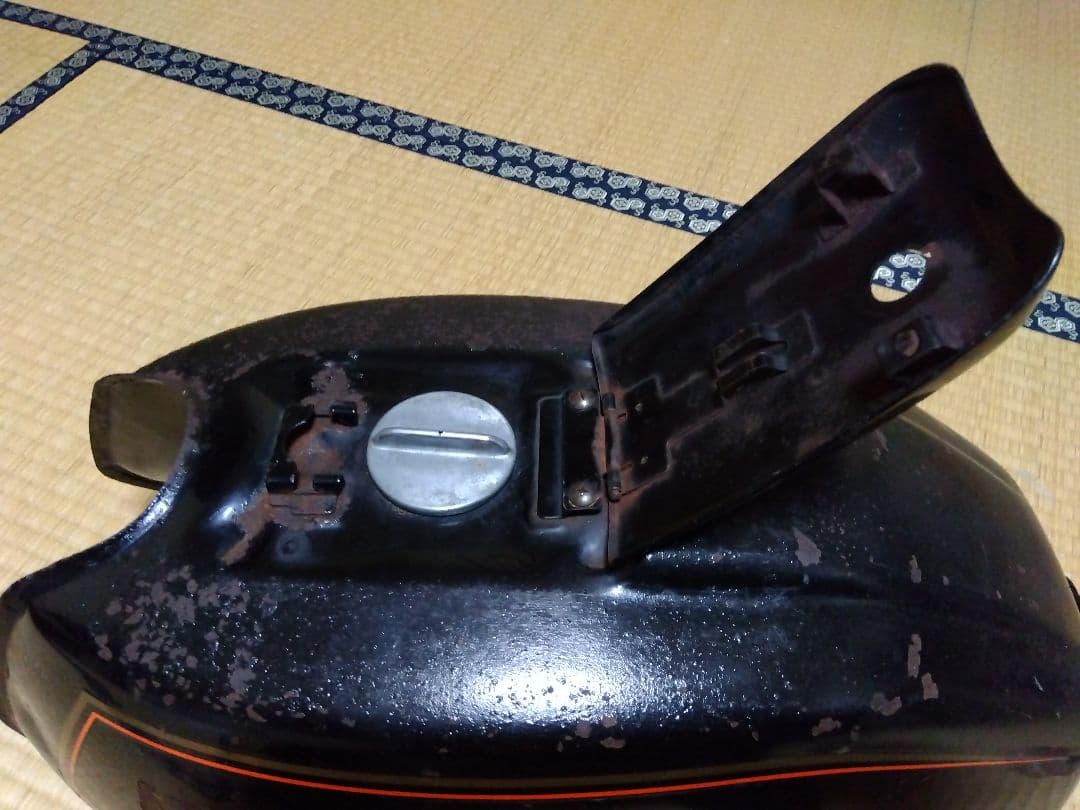 CB２５０T　タンク