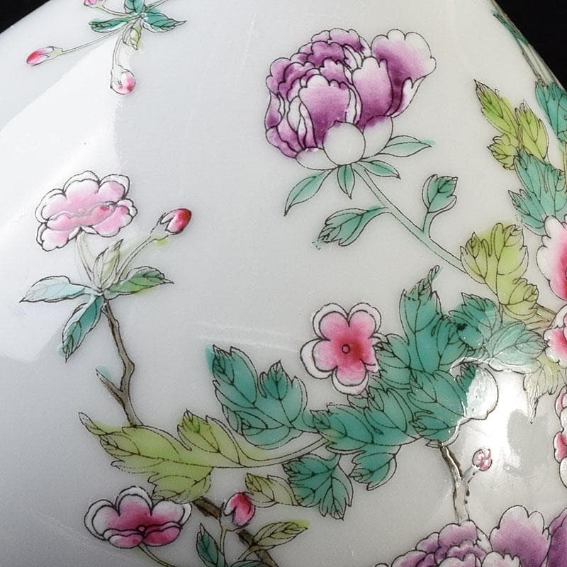 中国　大清乾隆年製　粉彩　牡丹文　長頸瓶　一輪挿し　M　8018E