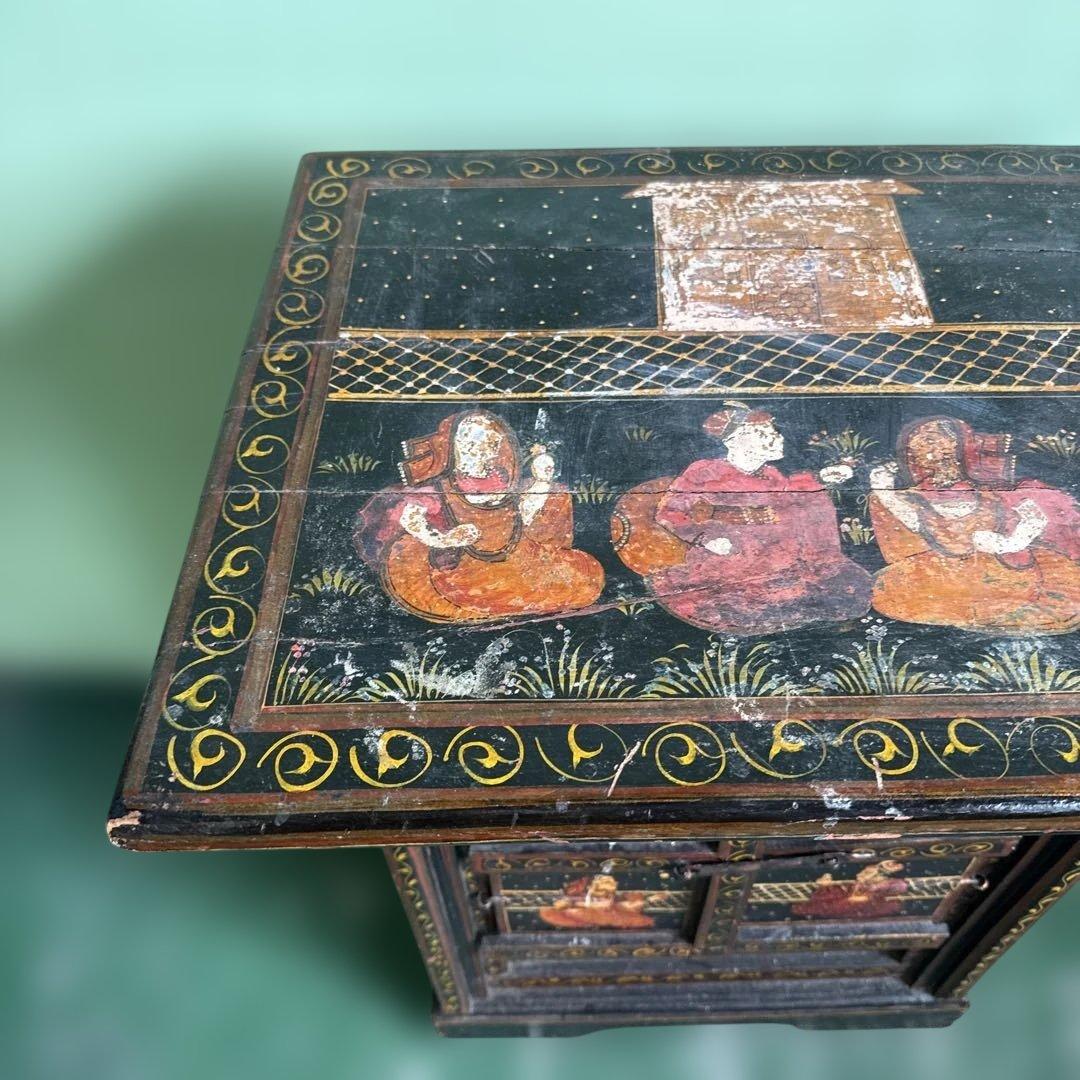 ★インド 手描き装飾の木製タンス キャビネット 家具 アンティーク 格安