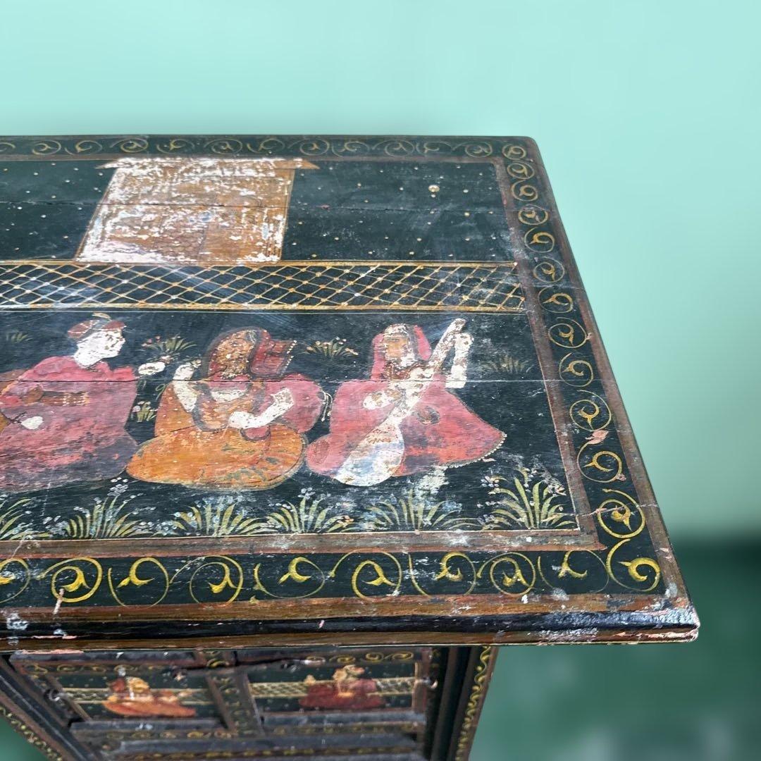 ★インド 手描き装飾の木製タンス キャビネット 家具 アンティーク 格安