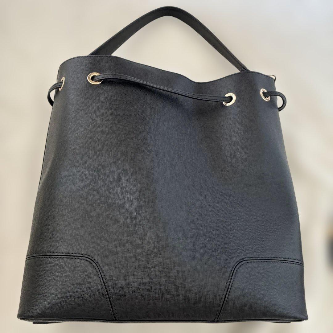 FURLA ブラック ショルダーバッグ ポーチ付き