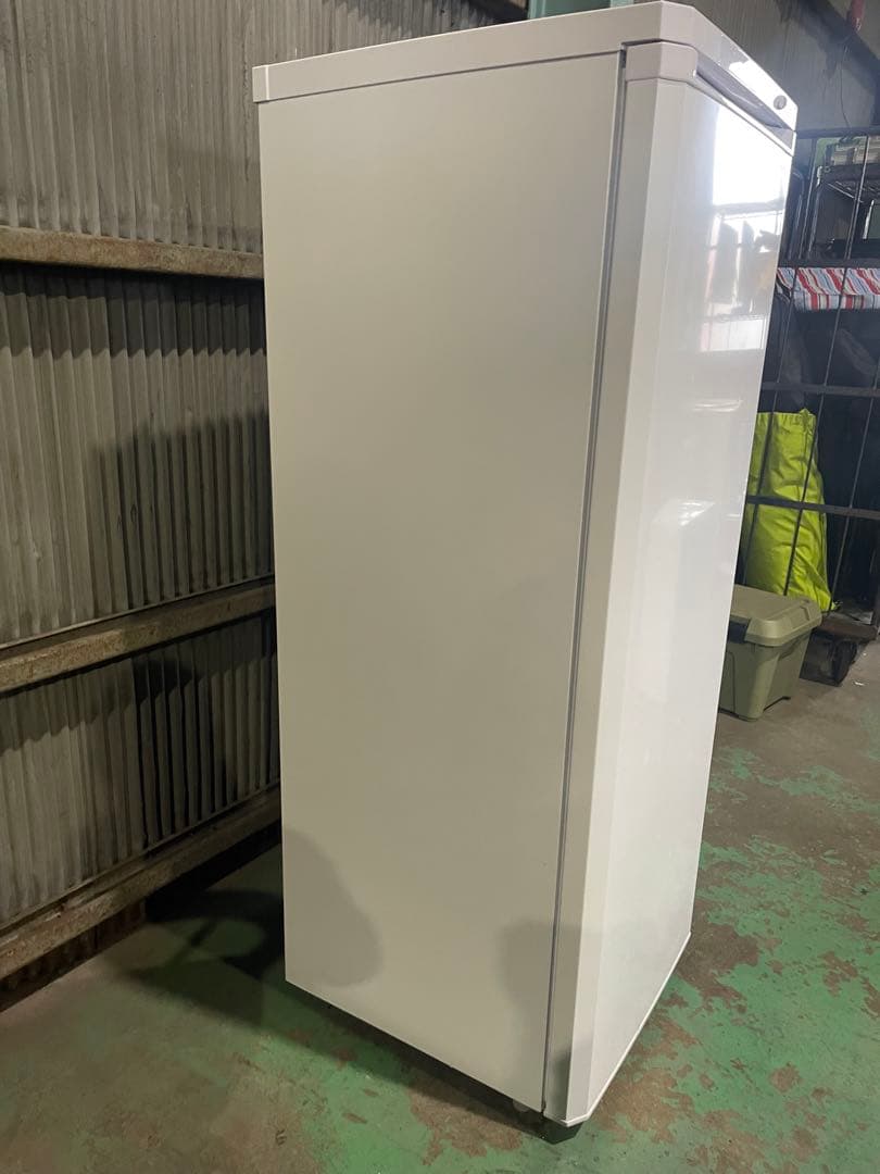 2023年製 アイリスオーヤマ 冷凍庫 ストッカー IUSD-18A-W