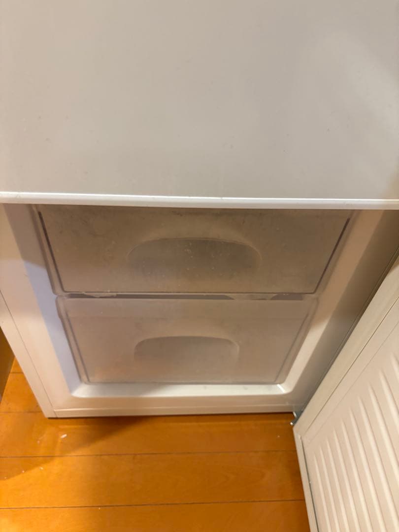 【急ぎのため格安・送料込み・美品】ホワイト 2ドア冷蔵庫 スタンド式