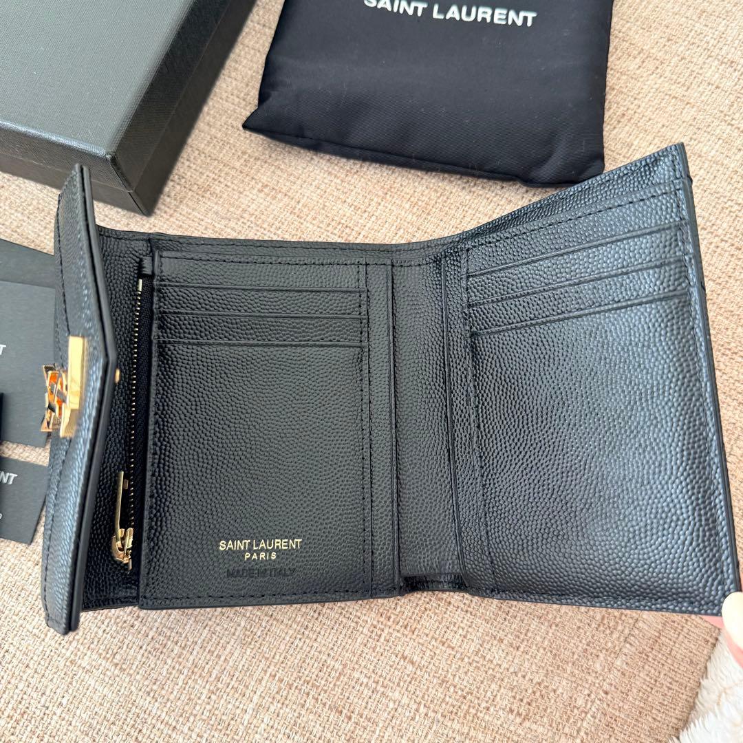 サンローラン三つ折り財布✨