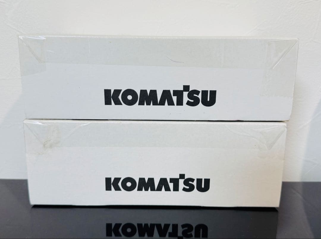 小松製作所　株主優待　オリジナルミニチュア　全期間　12台　2015ー2025年