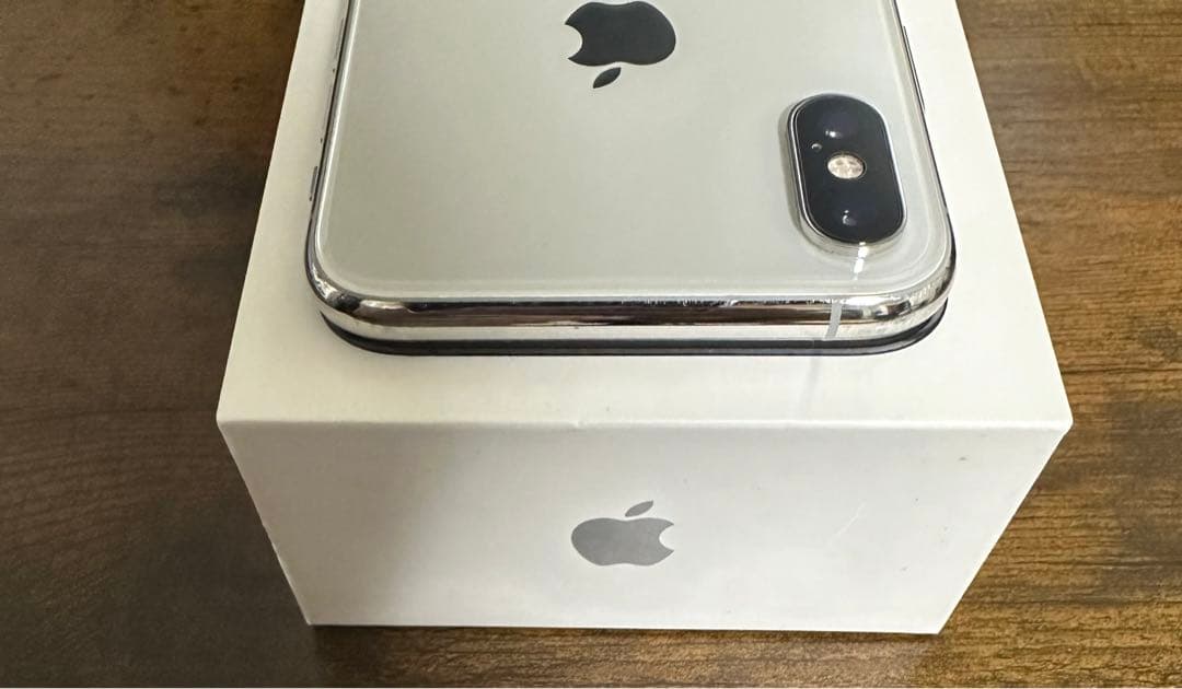 iPhoneXS 256GB SIMフリー 箱・未使用イヤホン付き