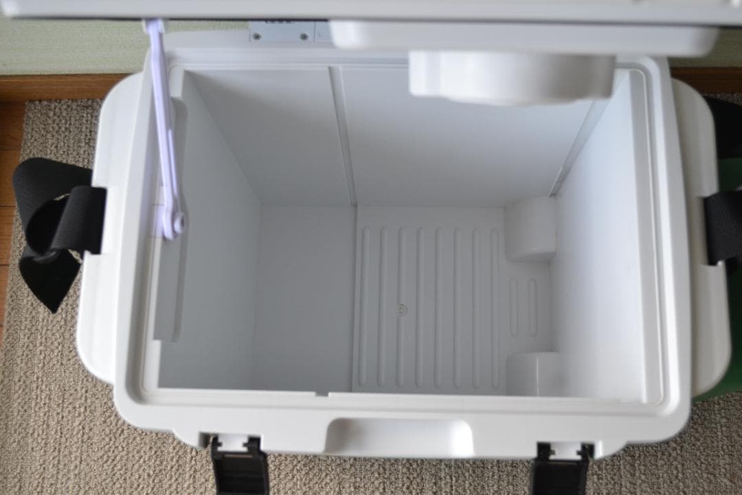 日立工機　冷温庫　UL 18DSL 　内容積25L　バッテリーなし