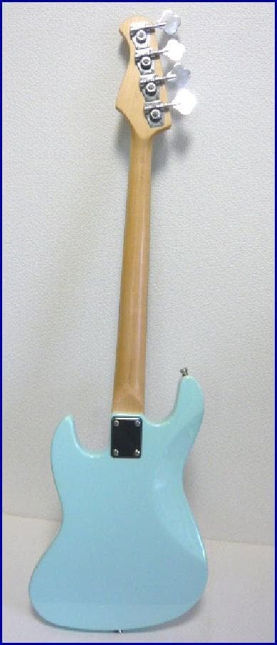 中古・美品 Bacchus WJB-mini ブルー バッカス小さ目の4弦ベース