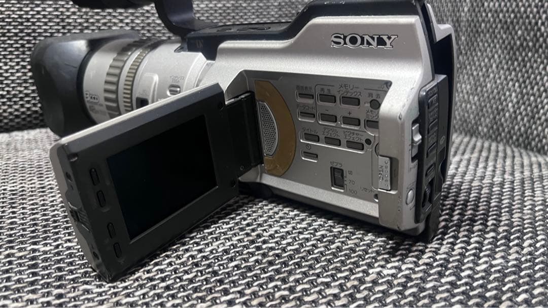 SONY DCR-VX2000 ソニー　ハンディカムカメラ