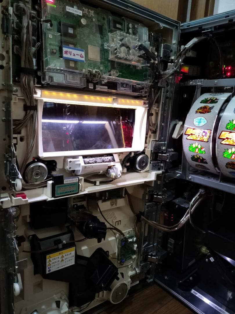 【パチスロ実機】高砂★ロッキー【不要機付】４号機・レア・希少台・人気台