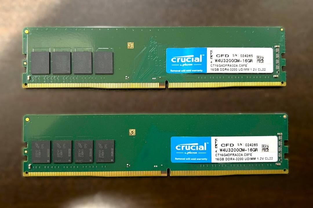 Crucial 32GB DDR4 3200 UDIMM メモリ16GB×2