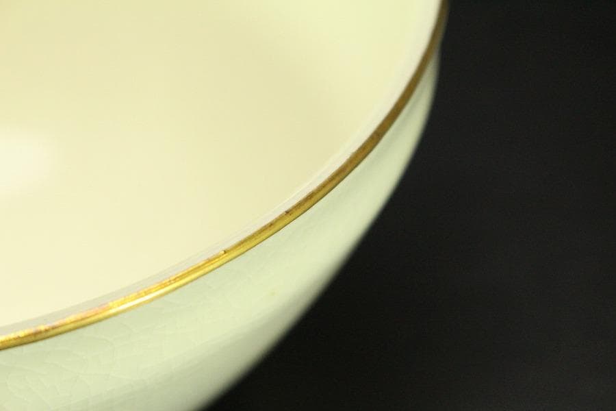 【未使用品】茶道具 清水焼 粟田窯 茶碗 金彩金葵紋 岡田暁山作 (メ1224)