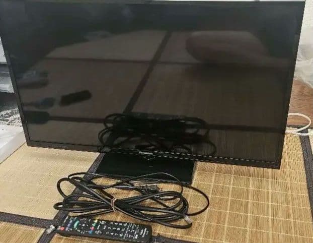 動作確認済 Panasonic 液晶カラーテレビ TH-32E300