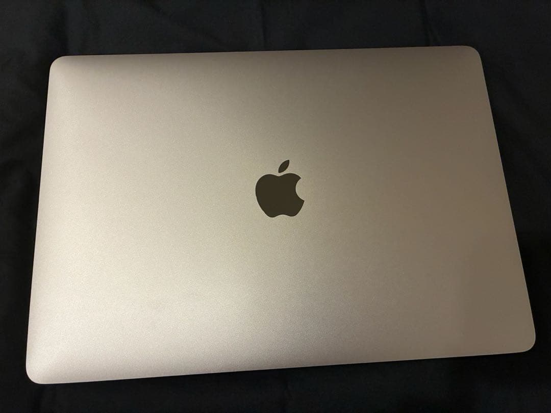 MacbookPro 2020 13インチ i7 32GB 512GB USキー