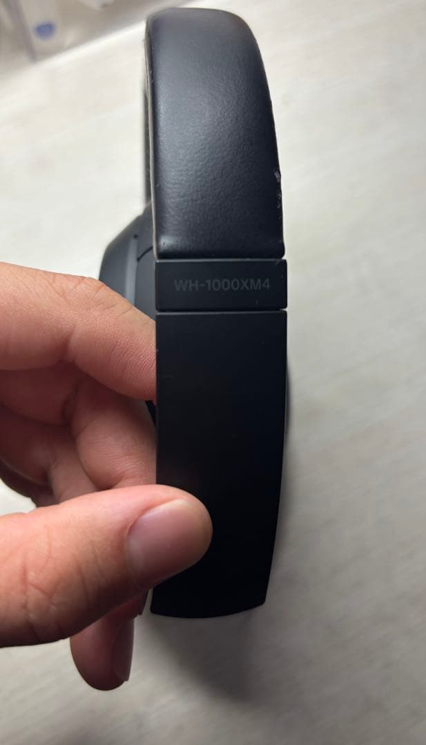 SONY WH-1000XM4 ブラック ワイヤレスヘッドホン ケース付属品あり
