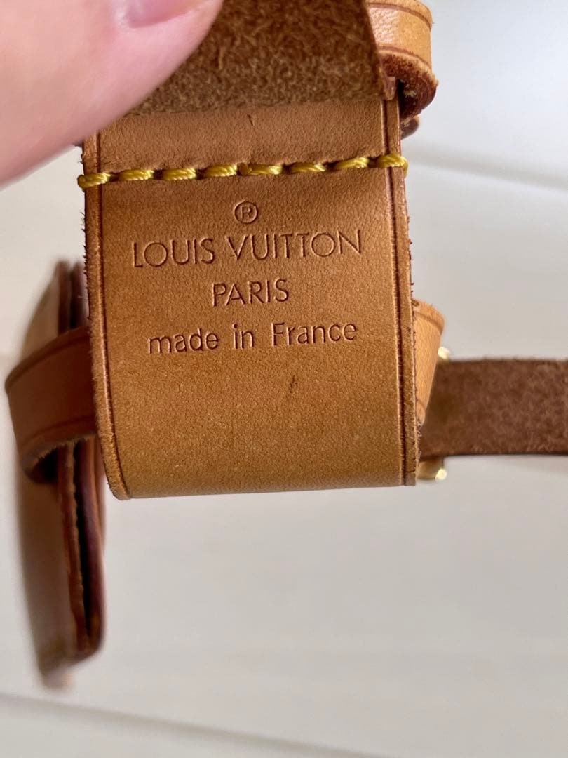LOUIS VUITTON ヌメ革ネームタグ&ポワニエ　4点セット