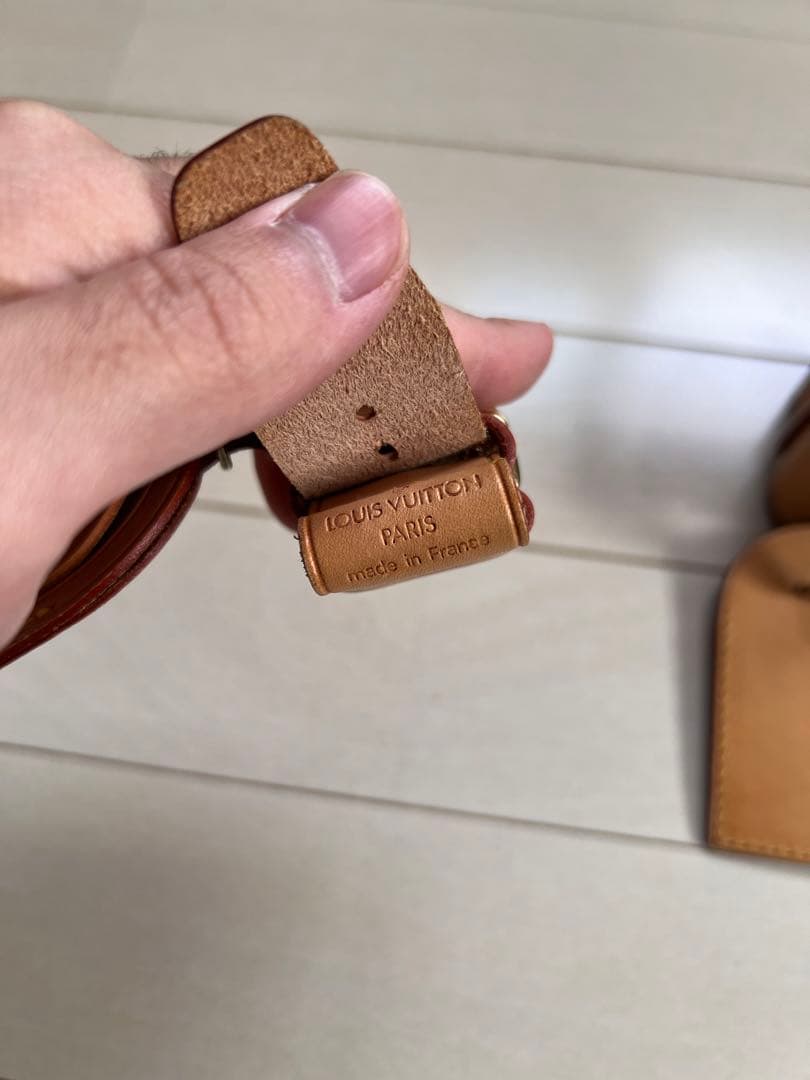 LOUIS VUITTON ヌメ革ネームタグ&ポワニエ　4点セット